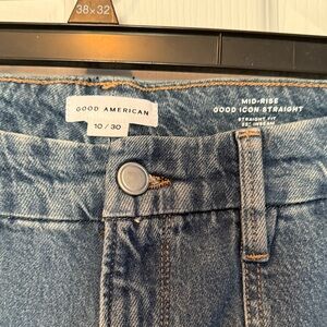 Good American mid-rise Good Icon Straight